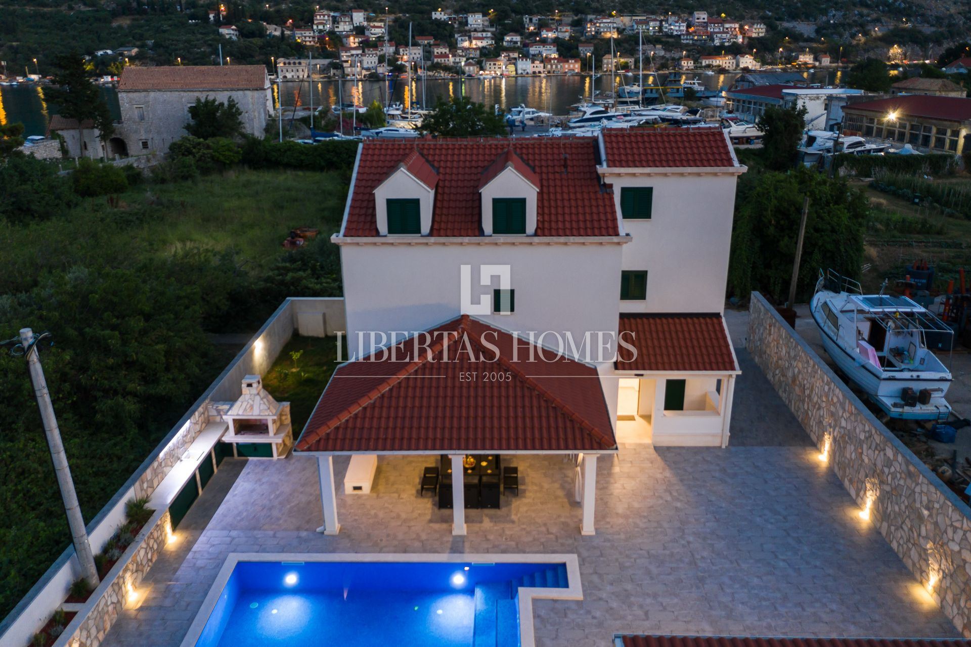 House u Dubrovniku, 270m², 5 soba, slika 2