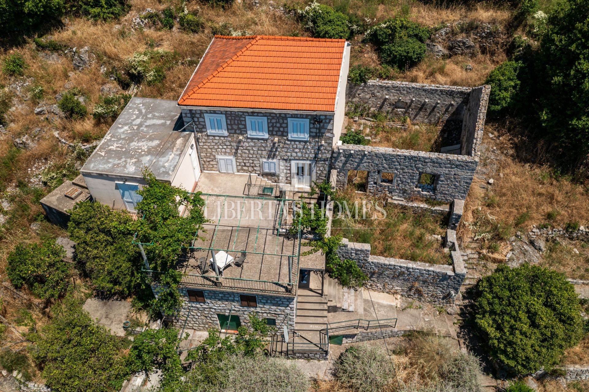 Kuća u Dubrovniku, 130m², 5 soba, slika 2