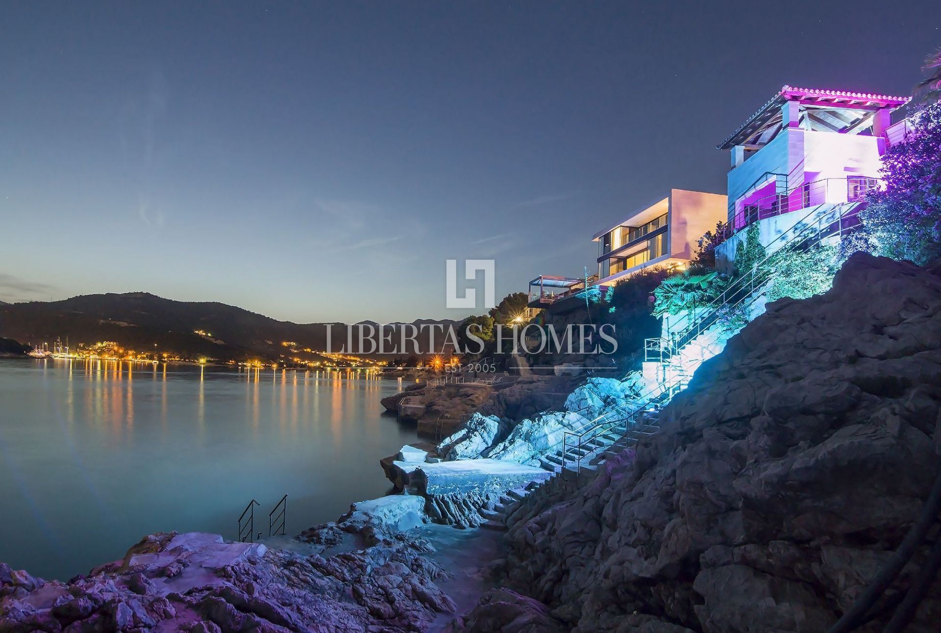 Casa u Dubrovniku, 297m², 6 soba, slika 2