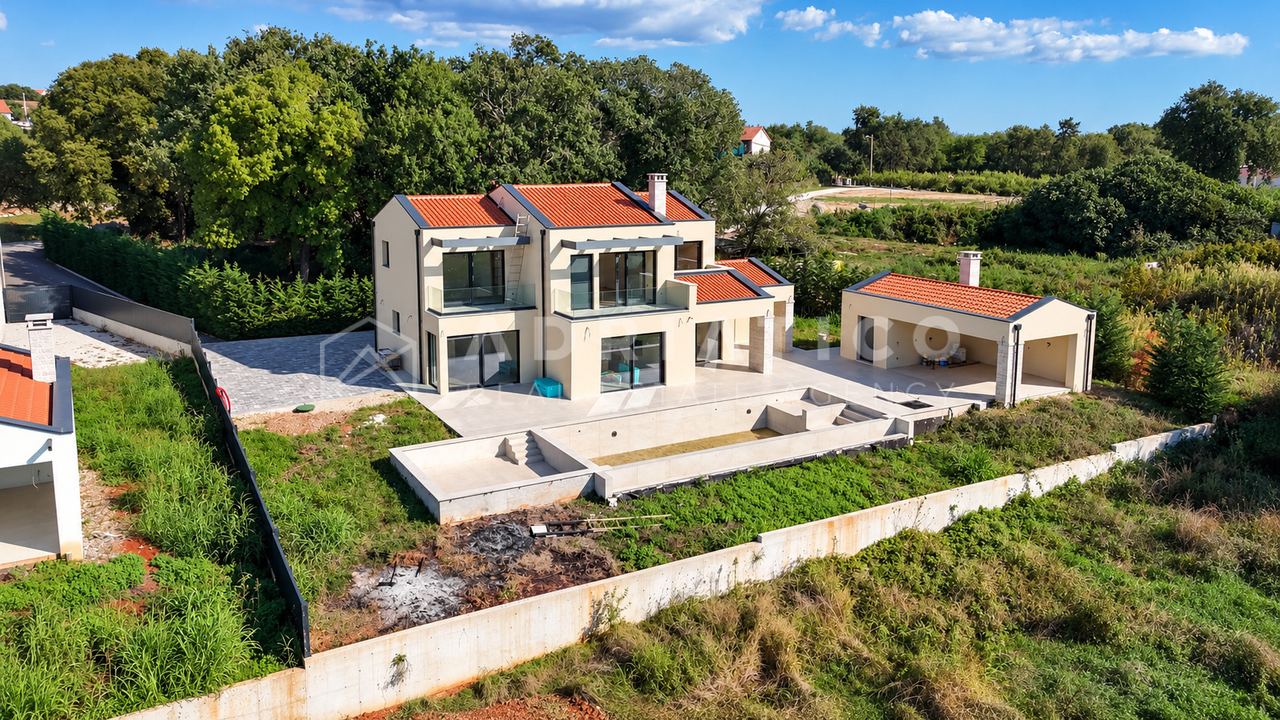 Haus u Sveti Lovreču, 243m², 4 sobe