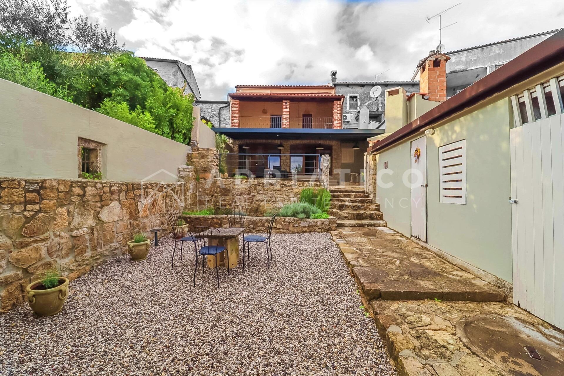 House u Vižinadi, 150m², 3 sobe