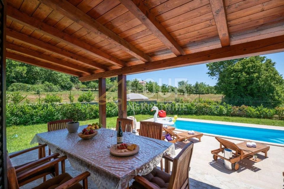 House u Marčani, 152m², 2 sobe