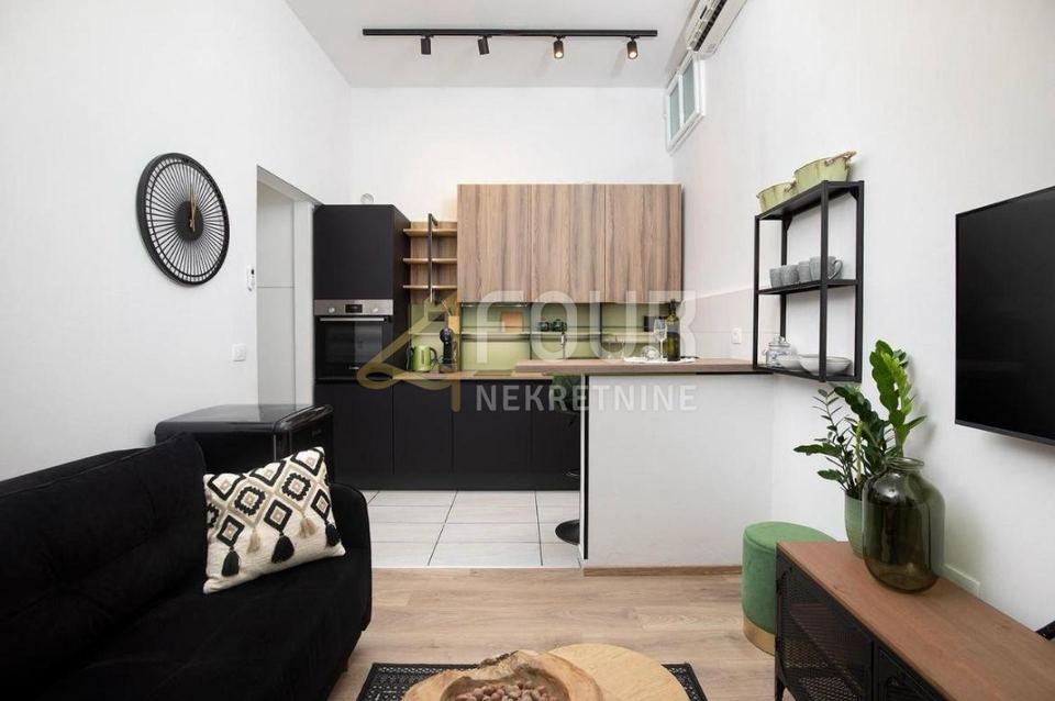 Wohnung u Puli, 31.84m², 1 soba, slika 3