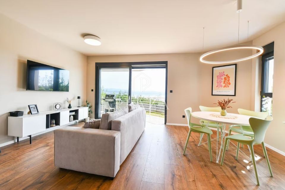 Appartamento u Opatiji, 65.57m², 1 soba, slika 2