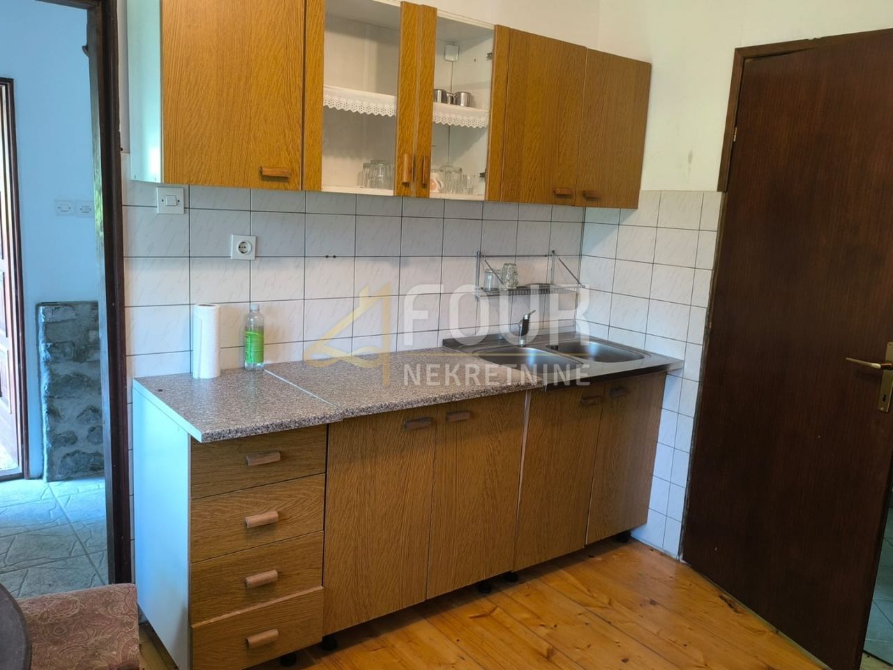 House u Delnicama, 62m², 1 soba, slika 3