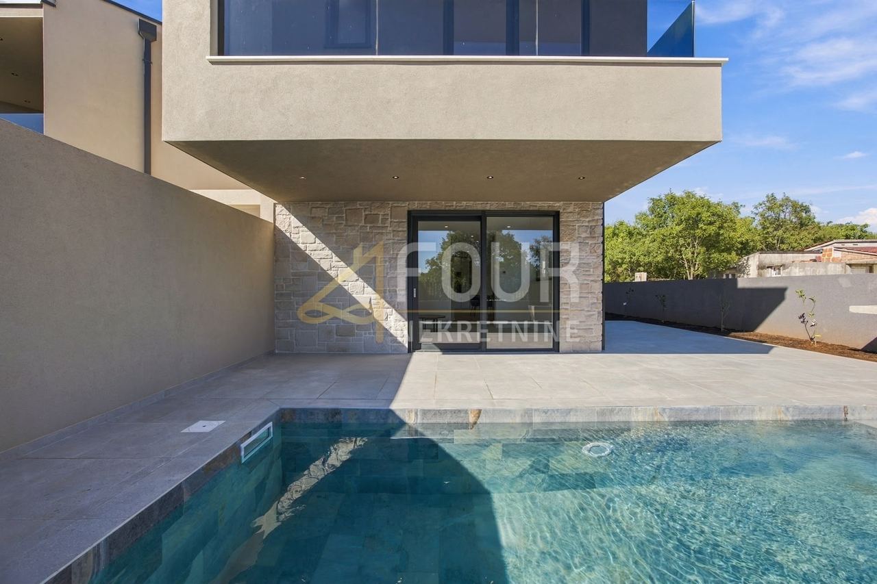 House u Marčani, 113m², 2 sobe, slika 2