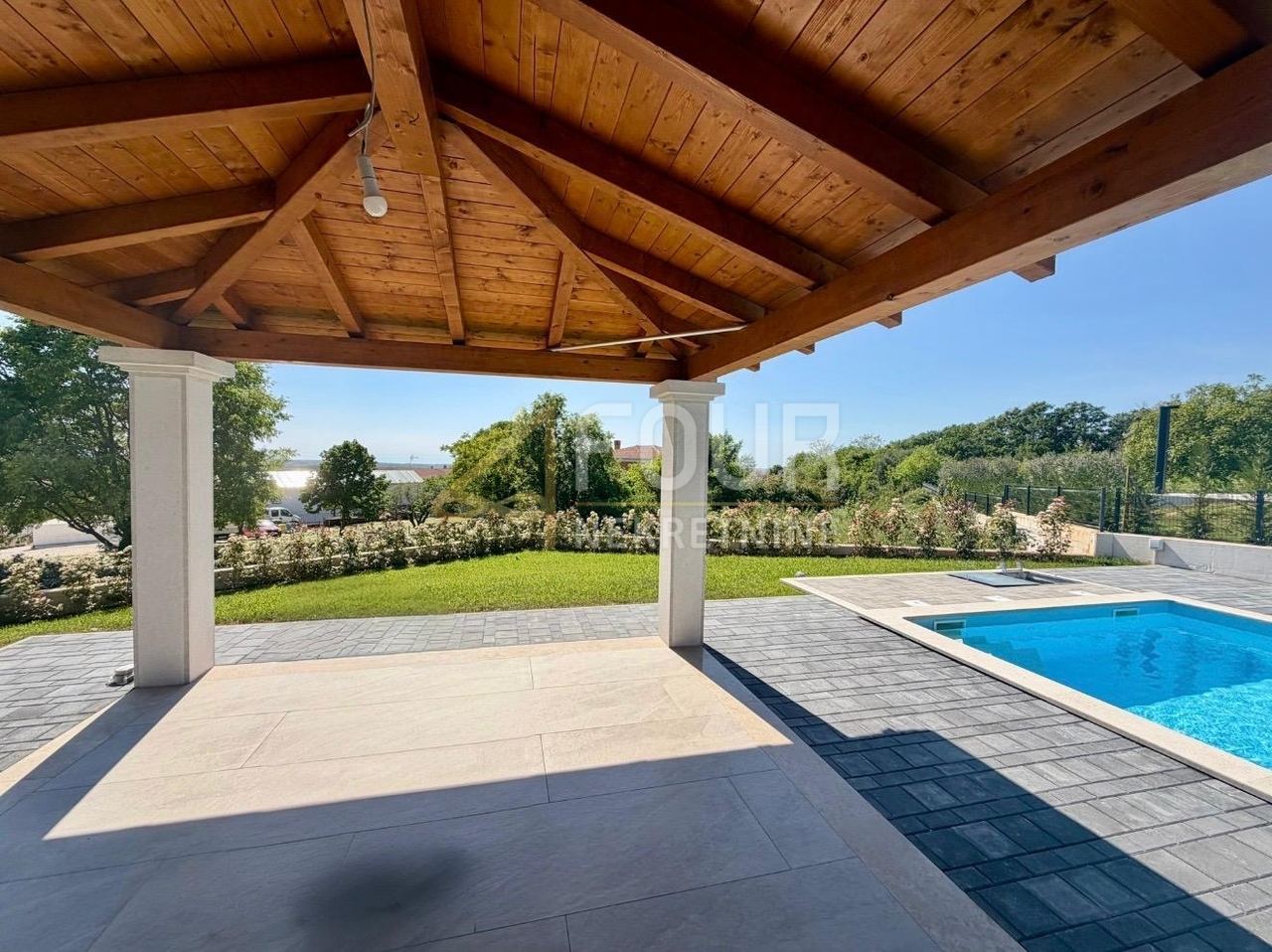 Casa u Kaštelir-Labinciu, 159m², slika 3