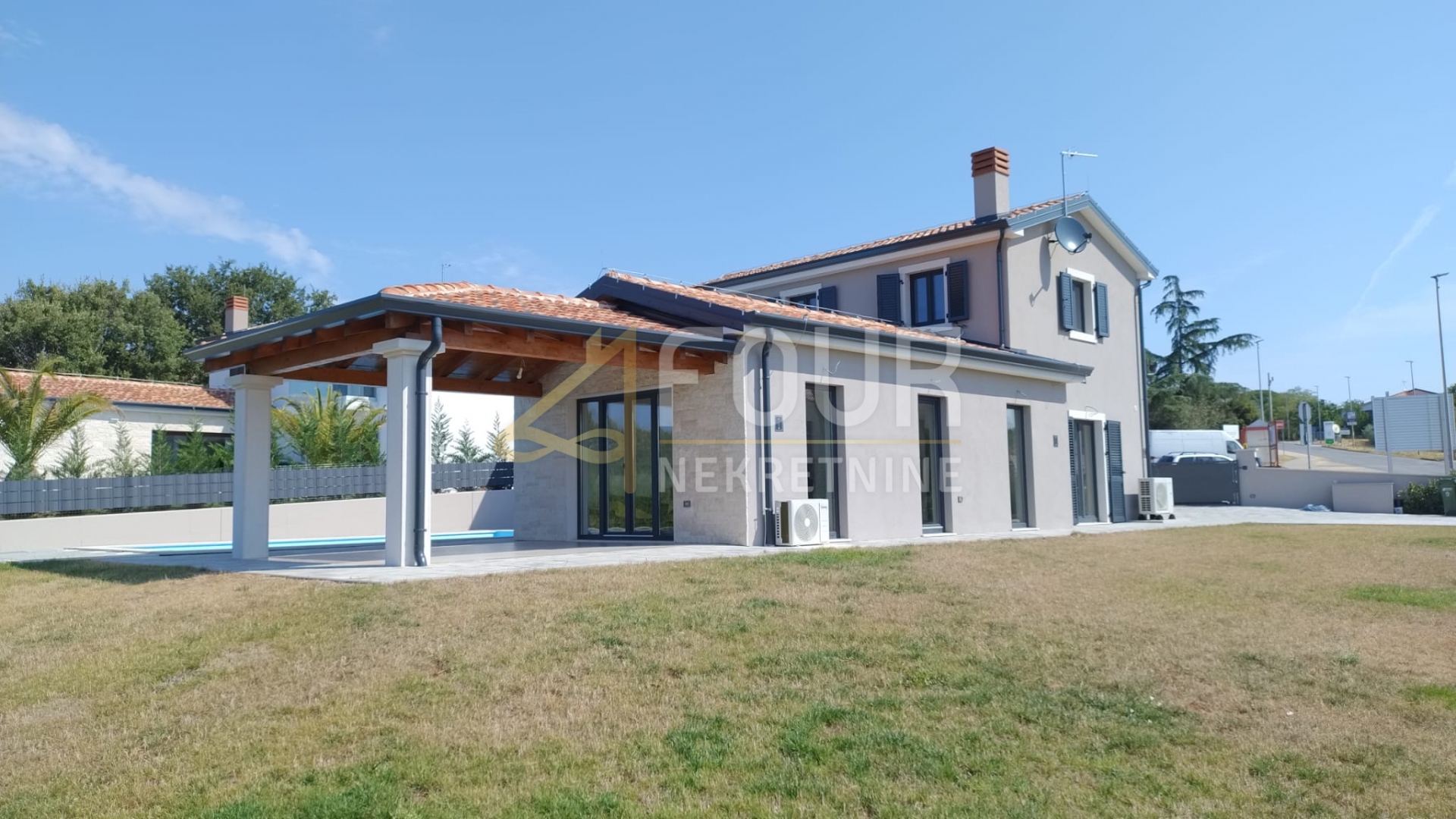 Casa u Kaštelir-Labinciu, 159m², slika 4