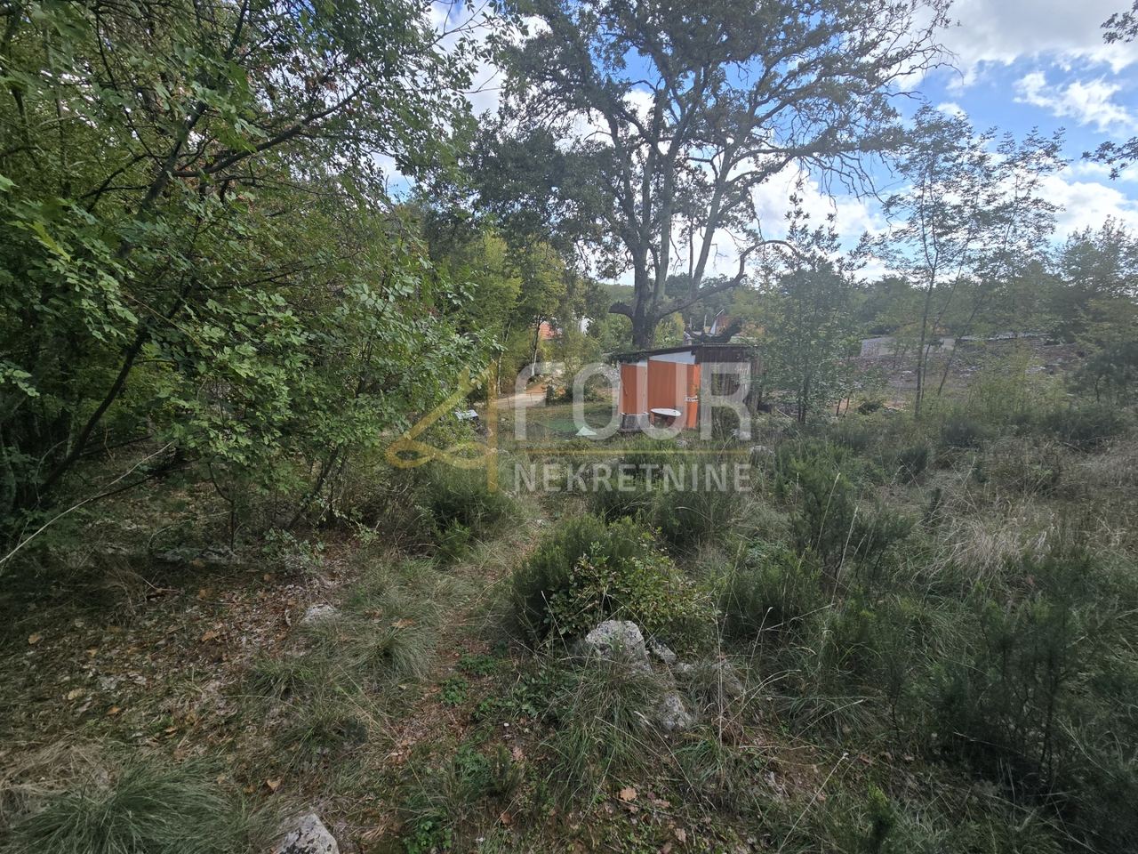 Land u Vrbniku, 846m², slika 4