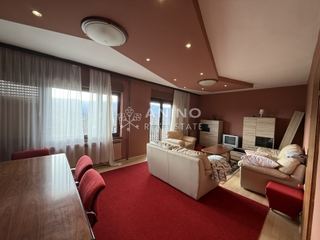 Casa u Donja Stubici, 210m², 4 sobe