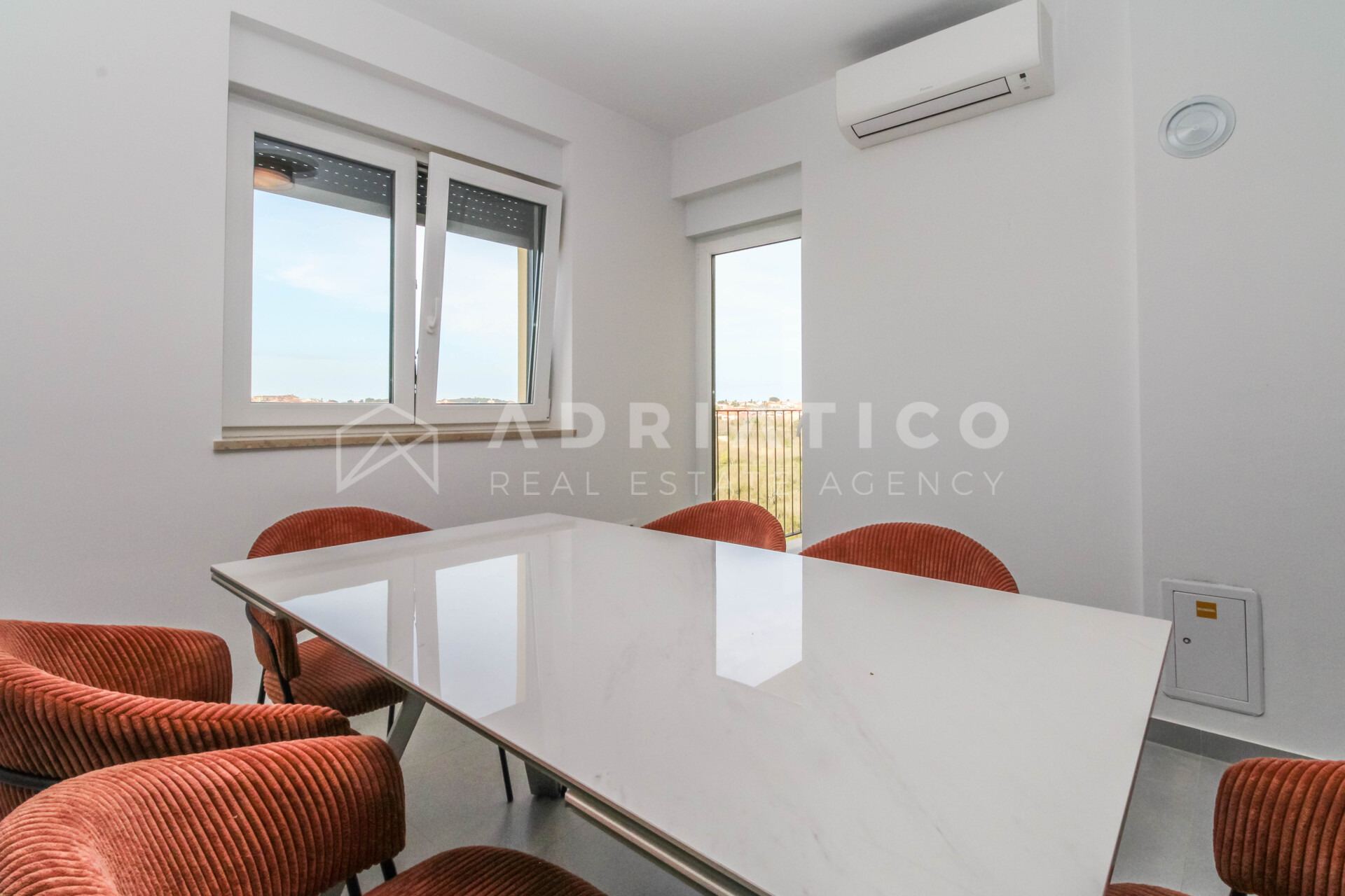 Appartamento u Rovignu, 55.57m², 1 soba, slika 5