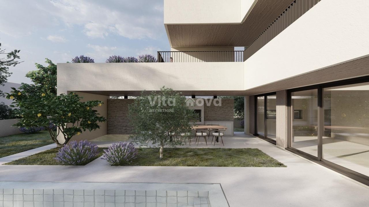 Land u Poličniku, 721m², slika 3