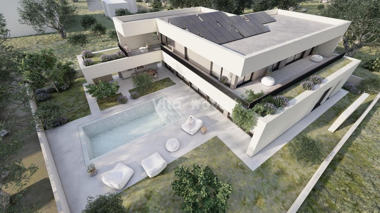 Land u Poličniku, 721m², slika 4