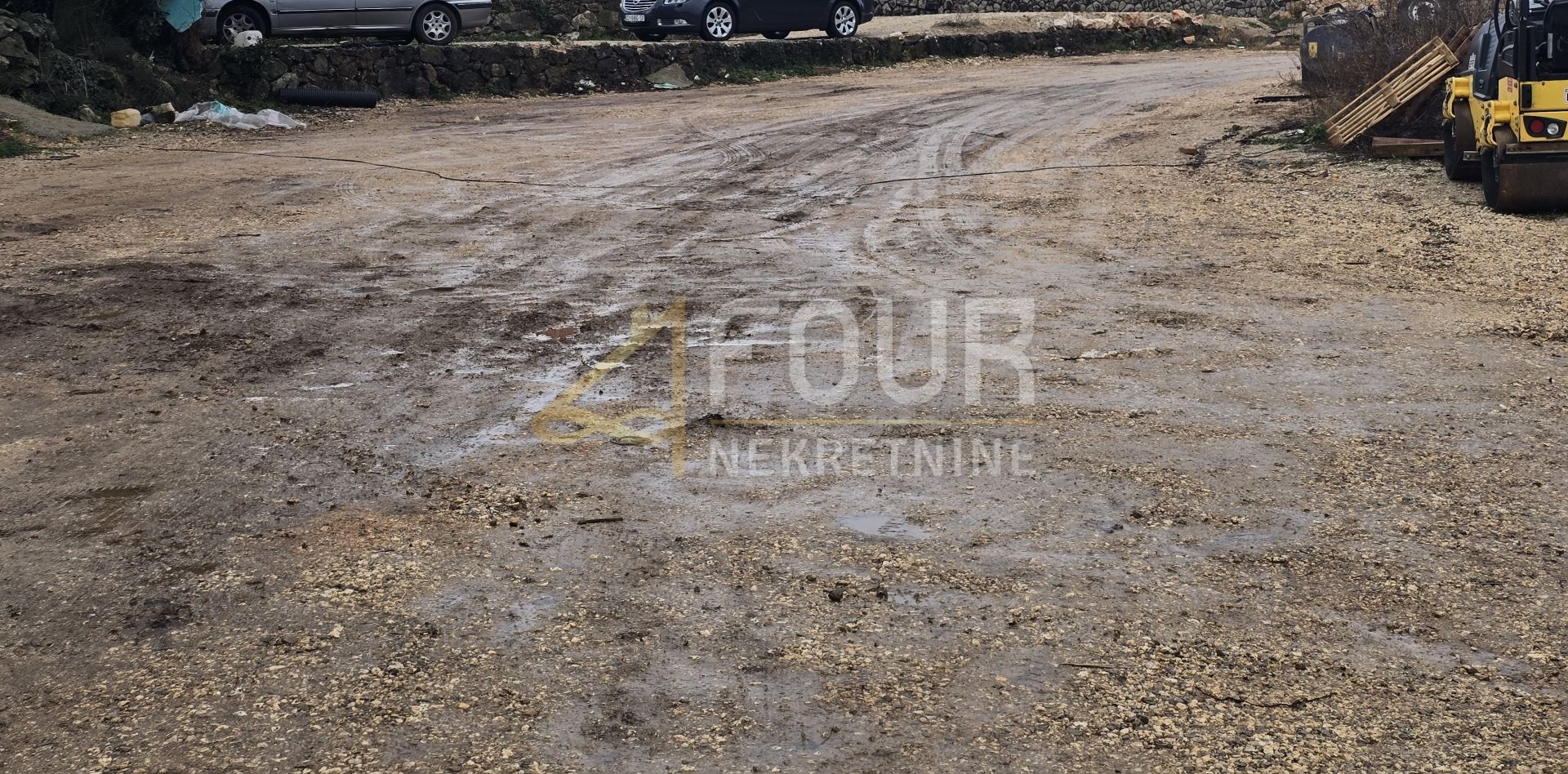 Terreno u Vrbniku, 916m², slika 3