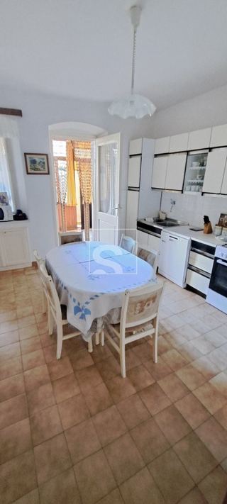 Haus u Vodnjanu, 300m², slika 5