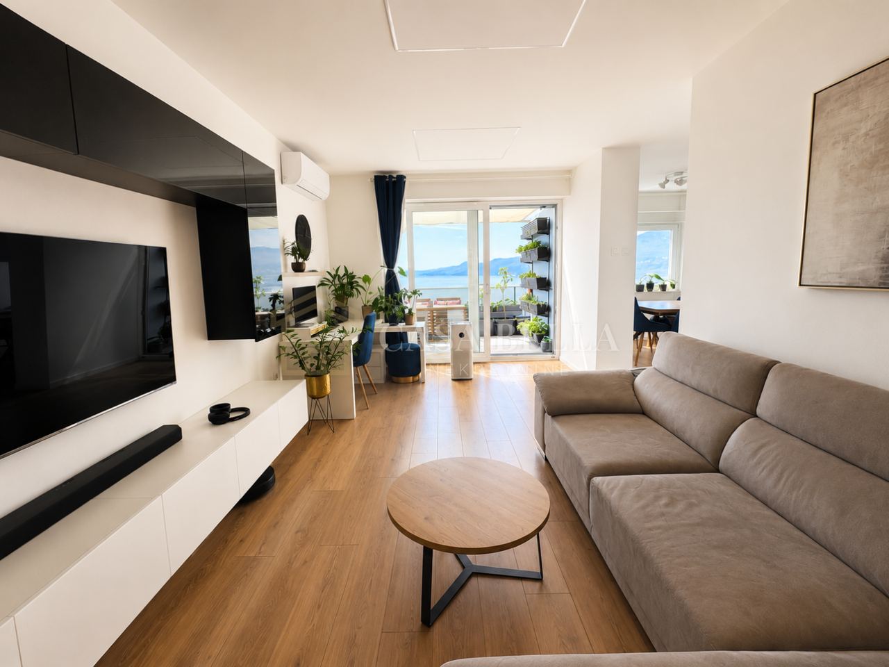 Wohnung u Kastavu, 74m², 2 sobe