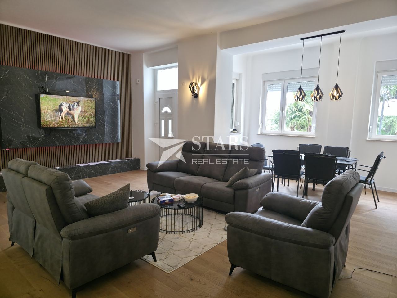 Wohnung u Opatiji, 152.98m², 3 sobe