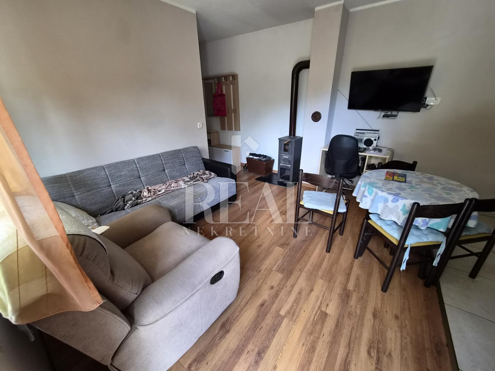Haus u Jelenju, 119m², 1 soba, slika 4