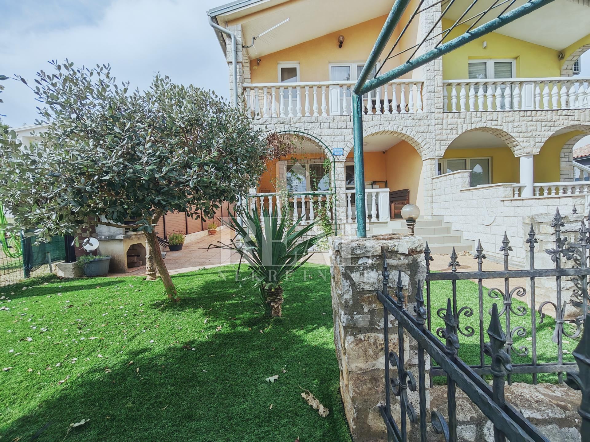 House u Puli, 90m², 3 sobe, slika 3