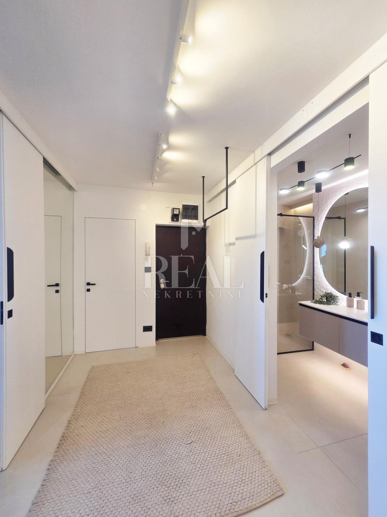 Apartment u Rijeci, 68m², 2 sobe, slika 5