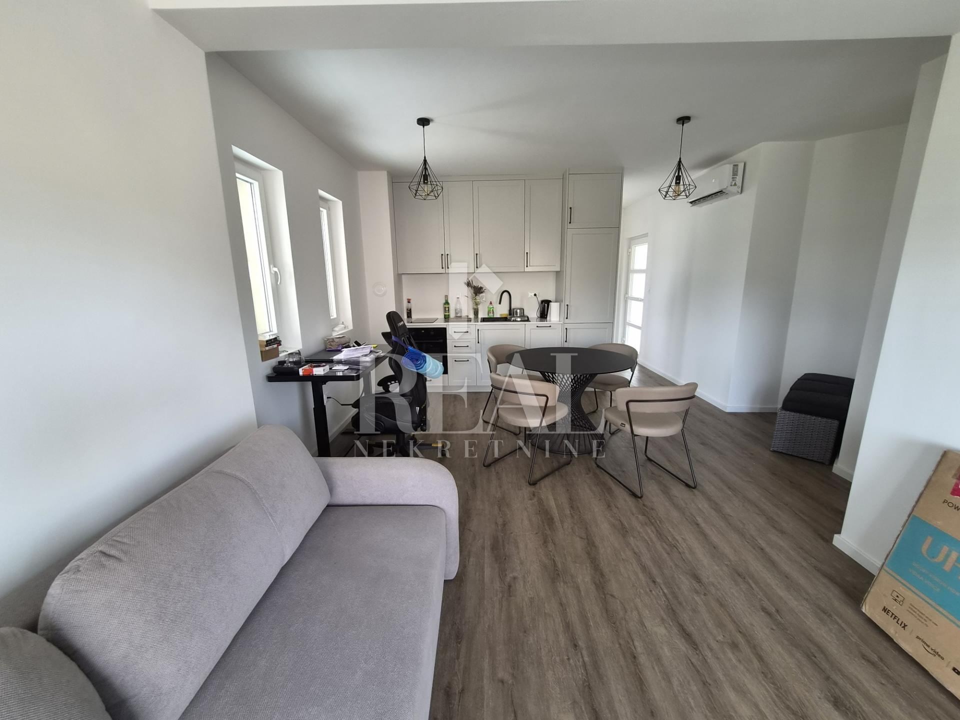 Apartment u Pašmanu, 45m², 1 soba, slika 2