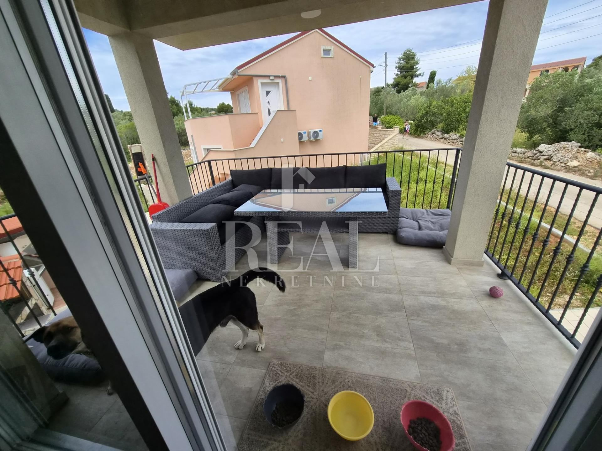 Apartment u Pašmanu, 45m², 1 soba, slika 3