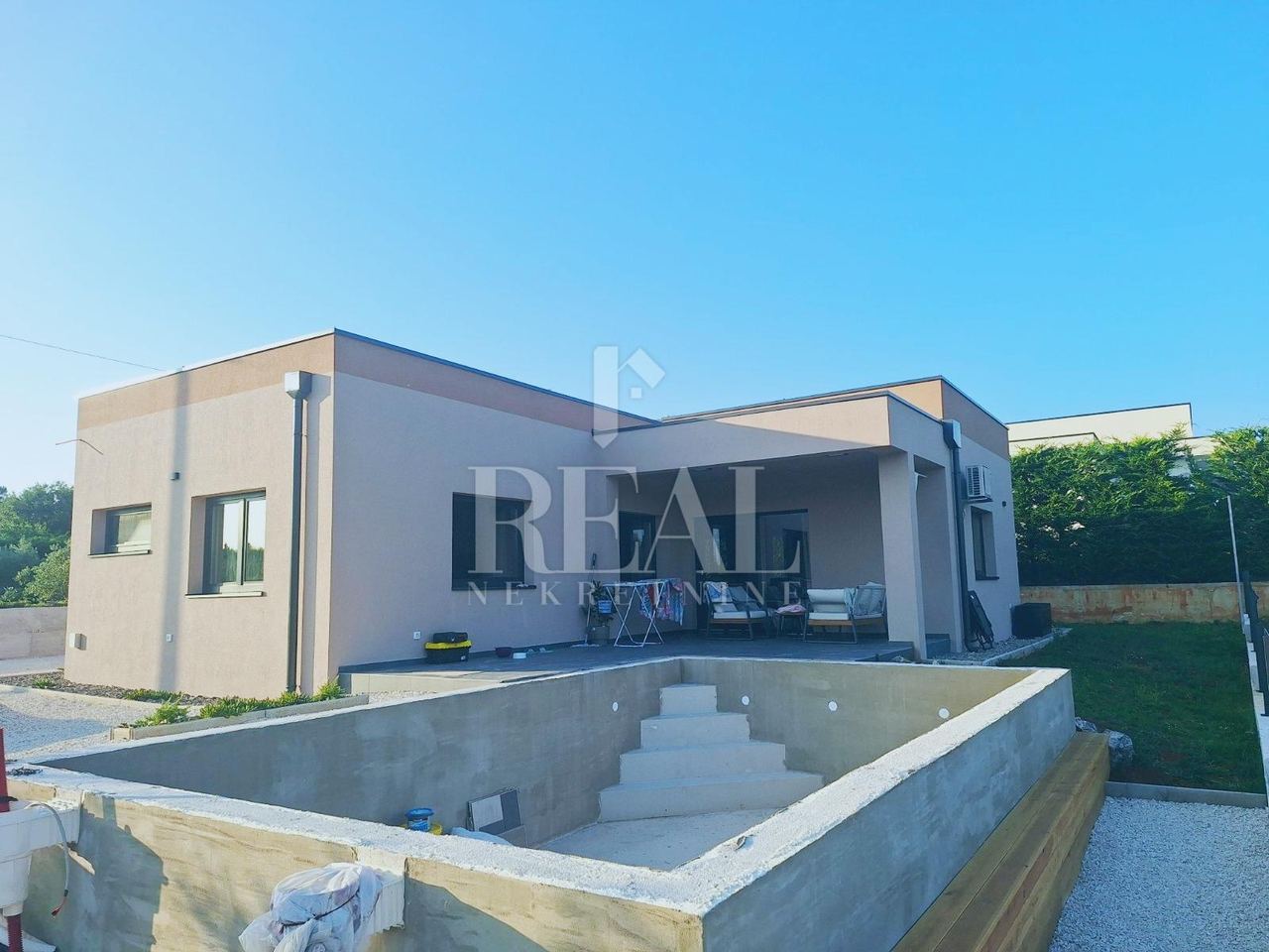 Casa u Svetvinčenatu, 106m², 2 sobe, slika 4
