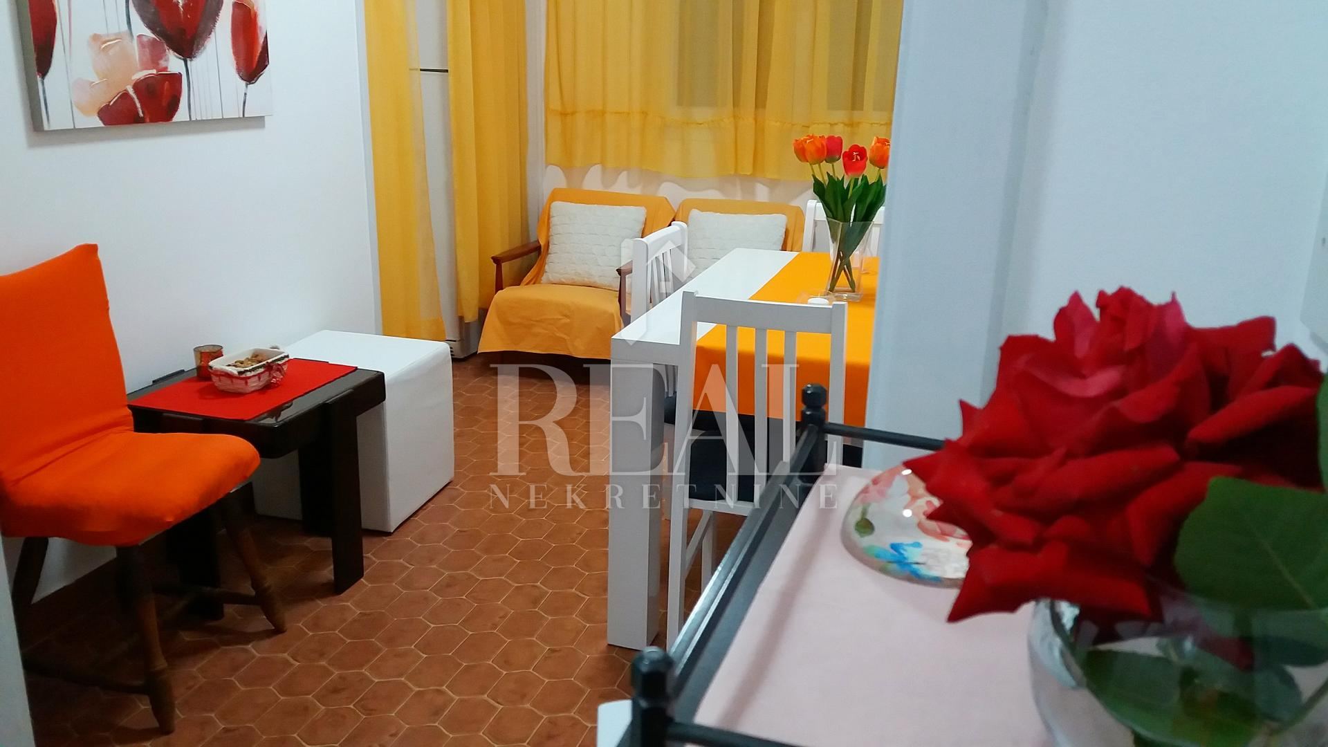 Casa u Šibeniku, 150m², 5 soba, slika 5