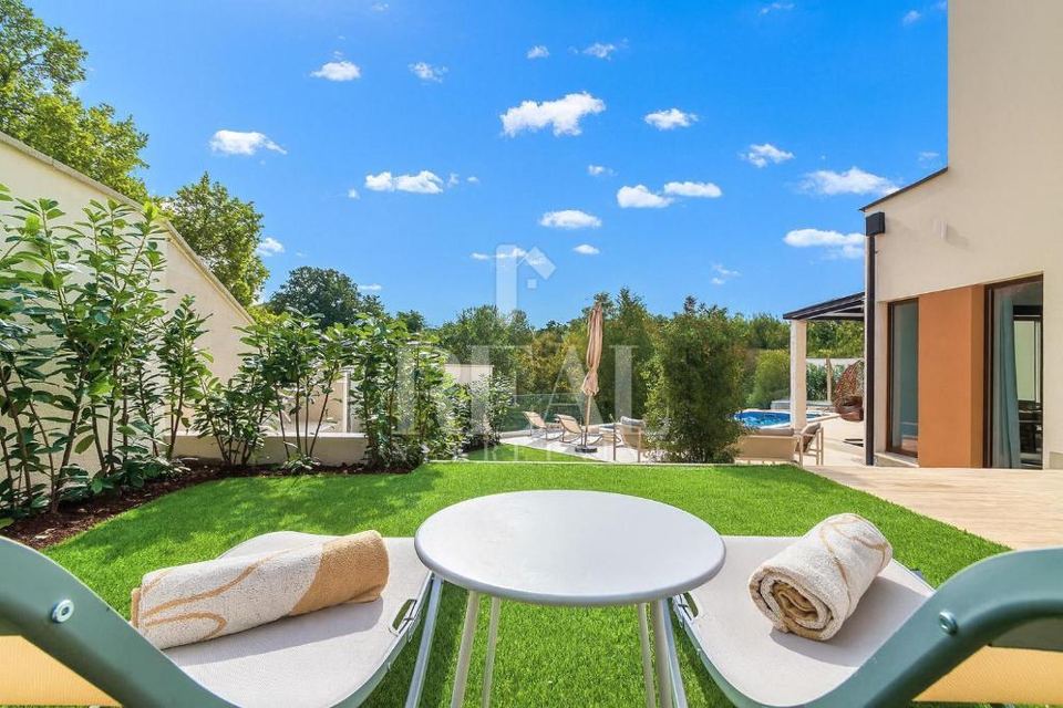 Casa u Svetvinčenatu, 144m², 3 sobe, slika 4