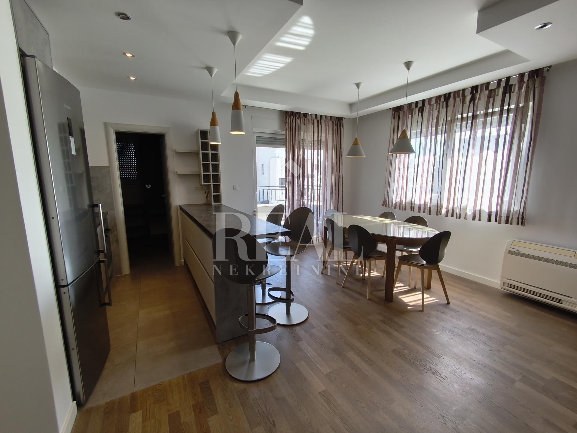Stan u Trogiru, 102m², 4 sobe
