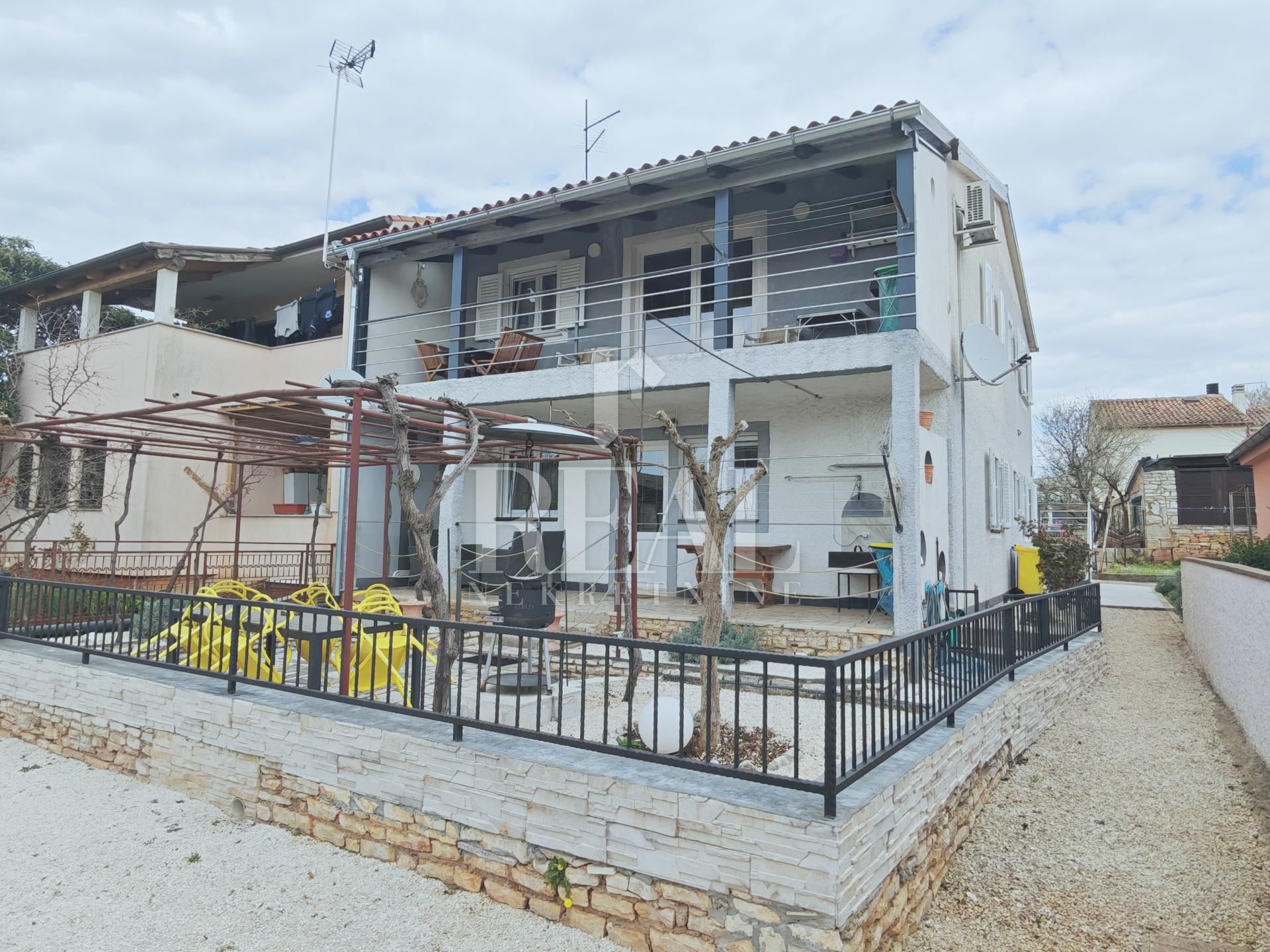Haus u Fažani, 177m², 5 soba, slika 4