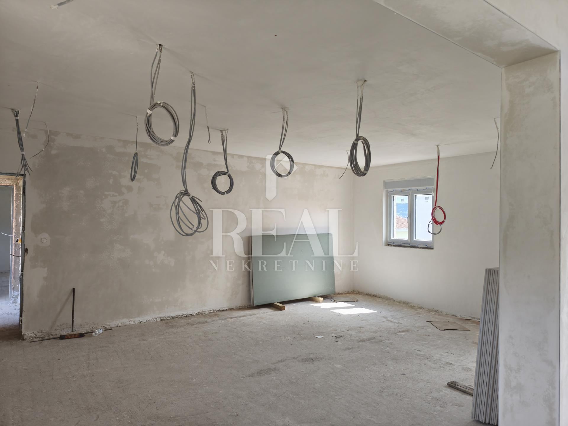 Stan u Trogiru, 65.36m², 2 sobe, slika 4
