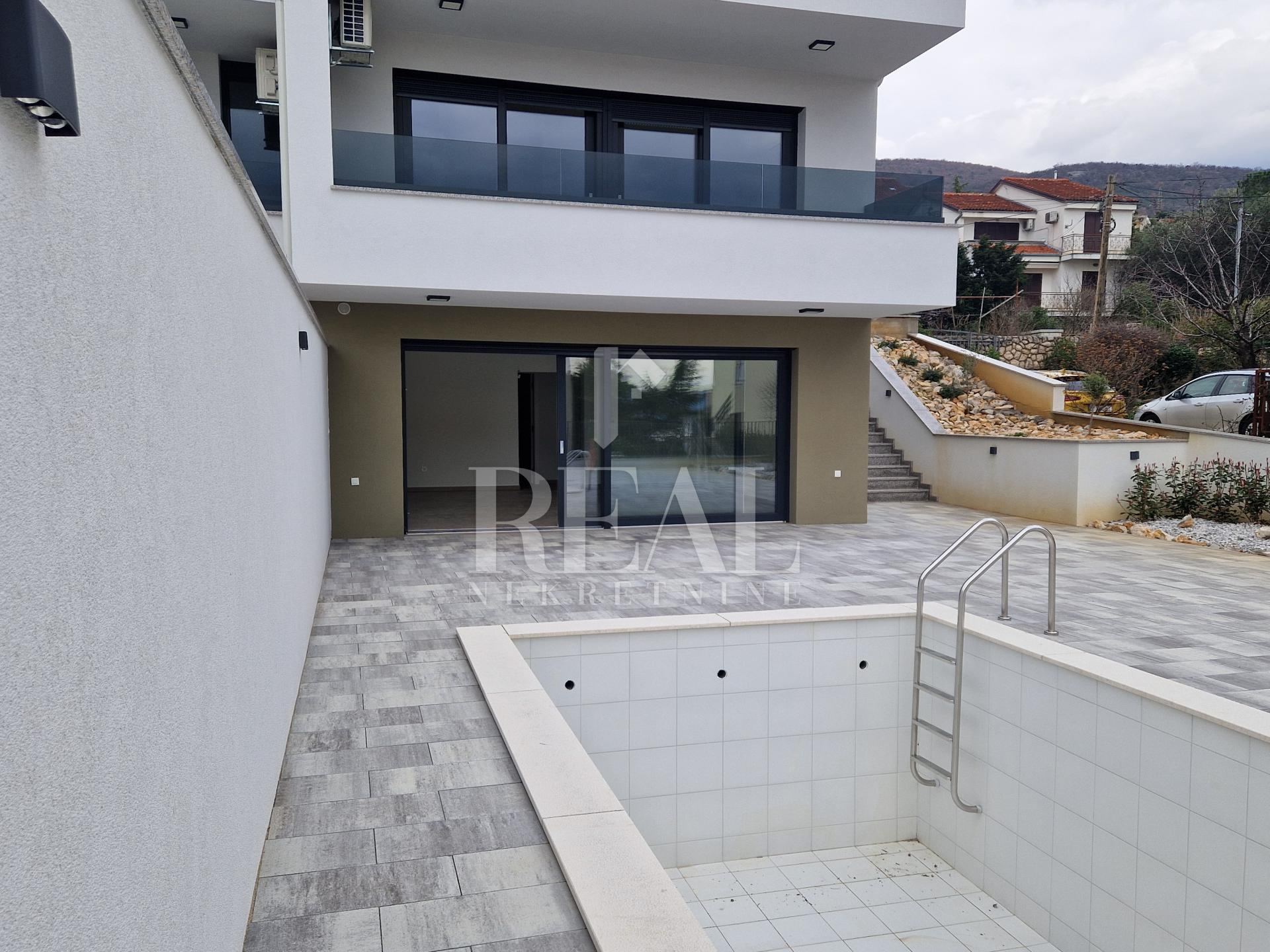 Stan u Crikvenici, 127m², 3 sobe, slika 2