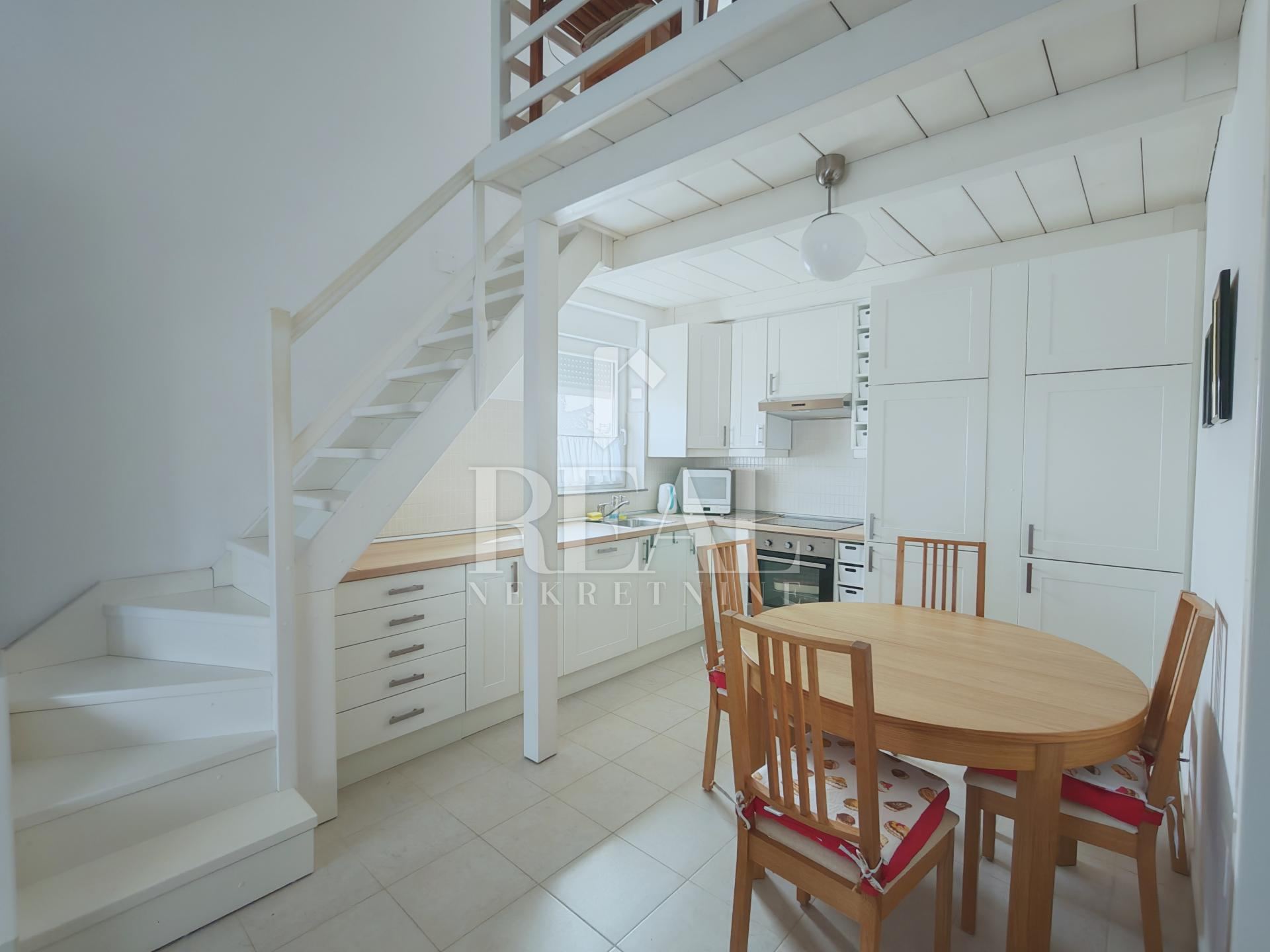 Apartment u Fažani, 76m², 2 sobe