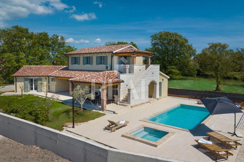 Casa u Marčani, 300m², 4 sobe, slika 3