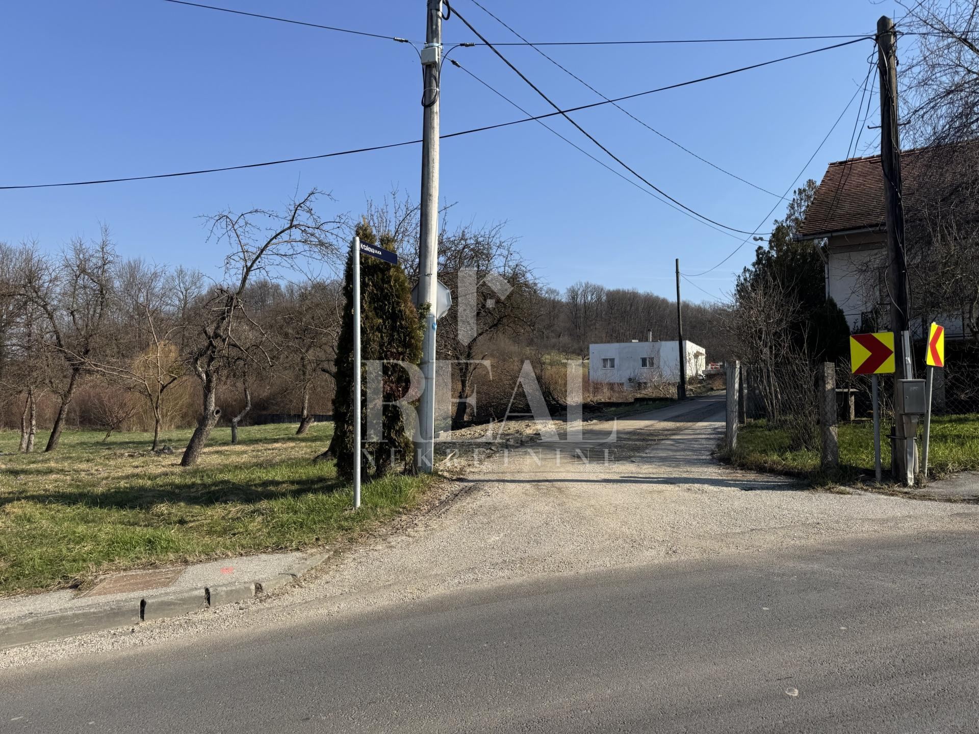 Terreno u Sesvetama, 1652m², slika 3
