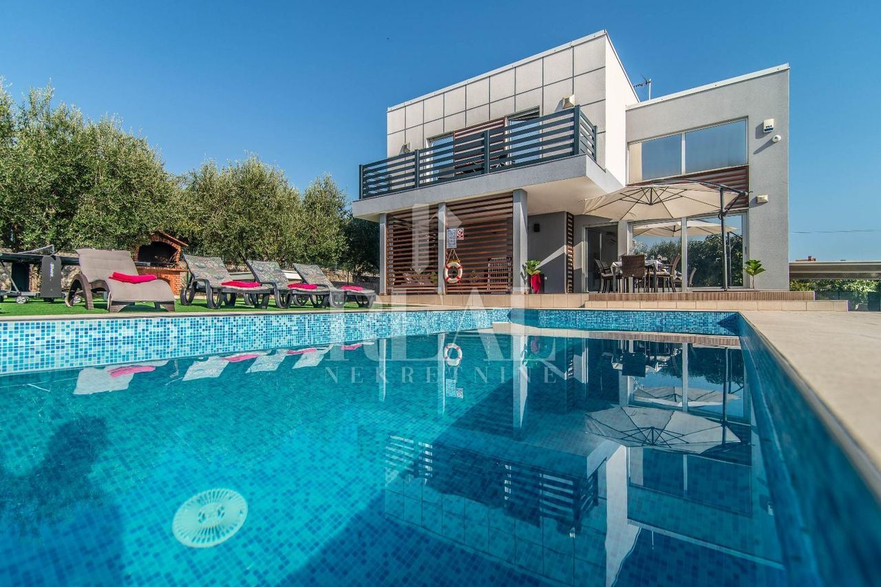 Haus u Vodnjanu, 160m², 3 sobe, slika 2