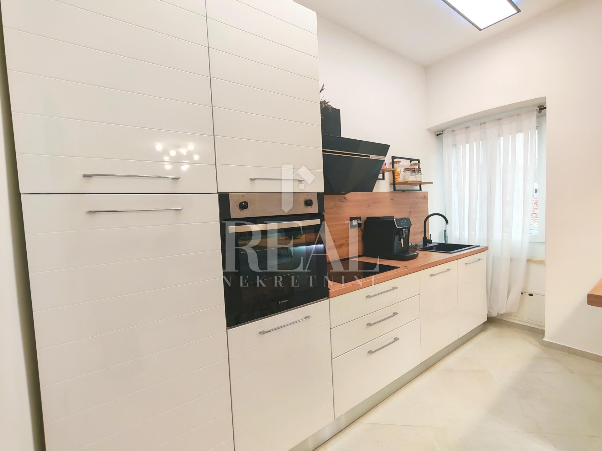 Apartment u Puli, 62.48m², 2 sobe, slika 4