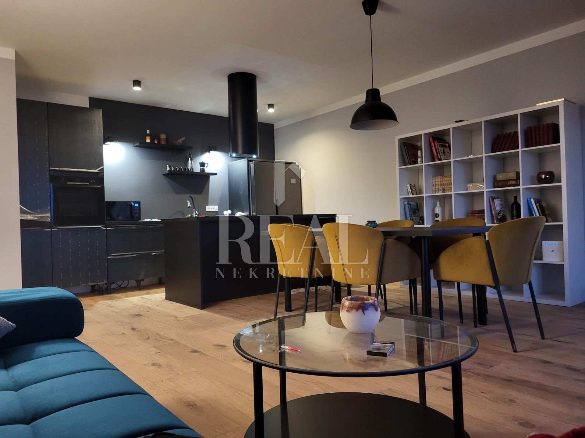 Apartment u Kastavu, 103m², 2 sobe