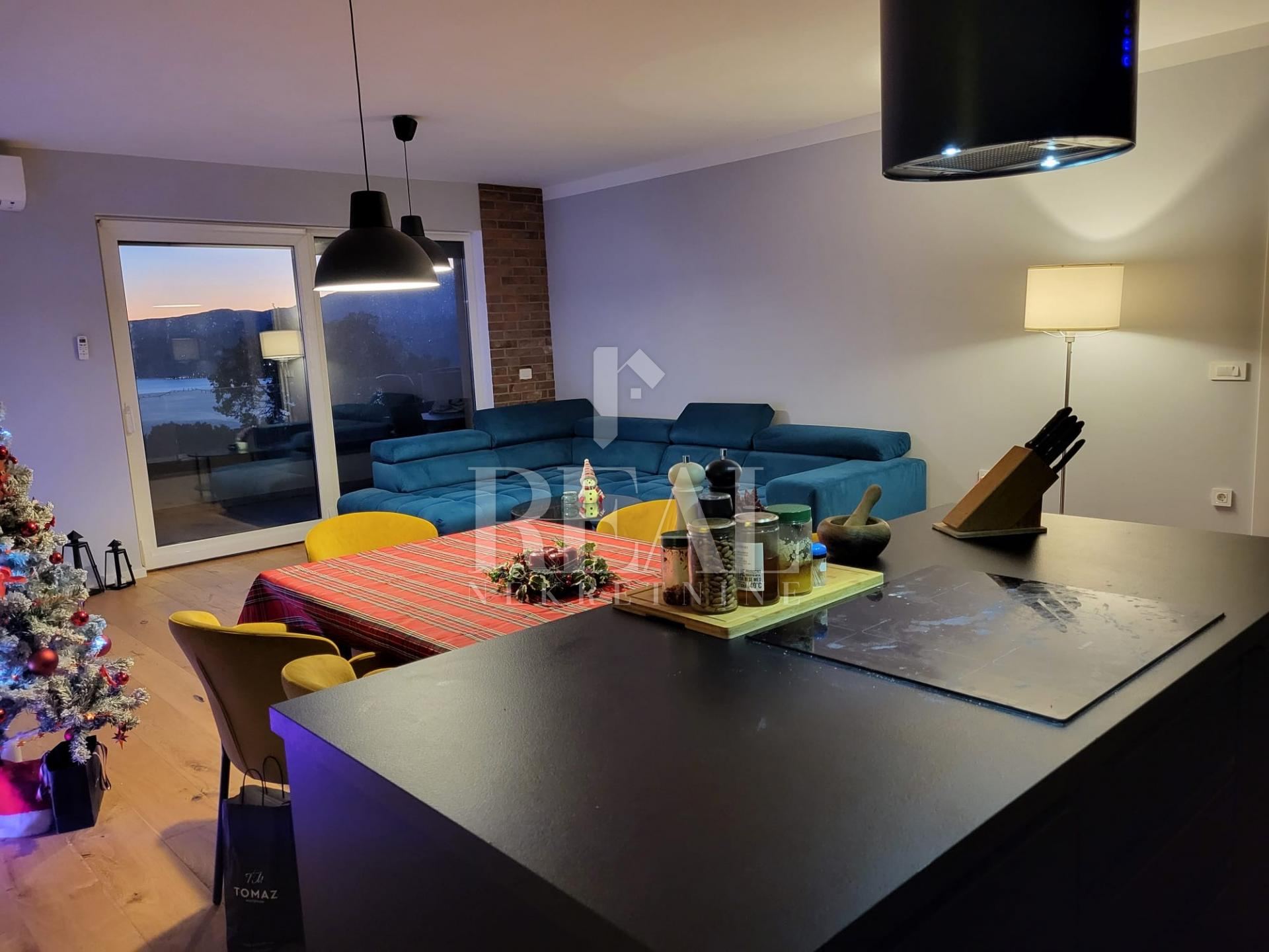 Apartment u Kastavu, 103m², 2 sobe, slika 5