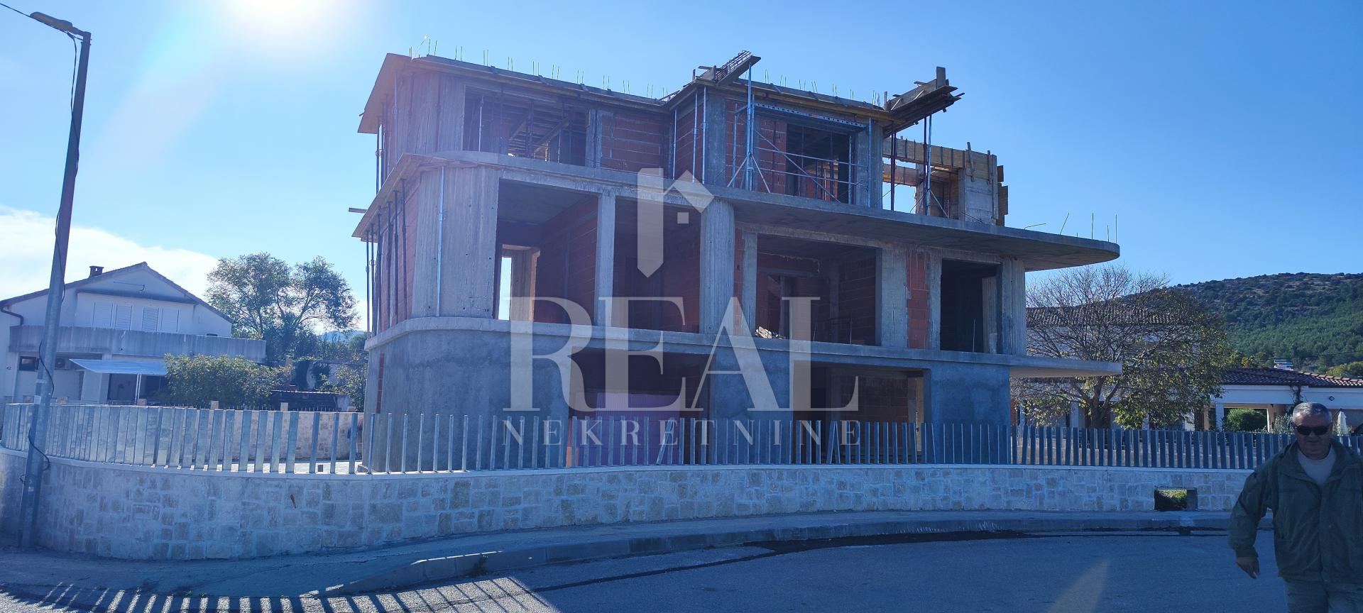 Haus u Šibeniku, 146m², 2 sobe, slika 3