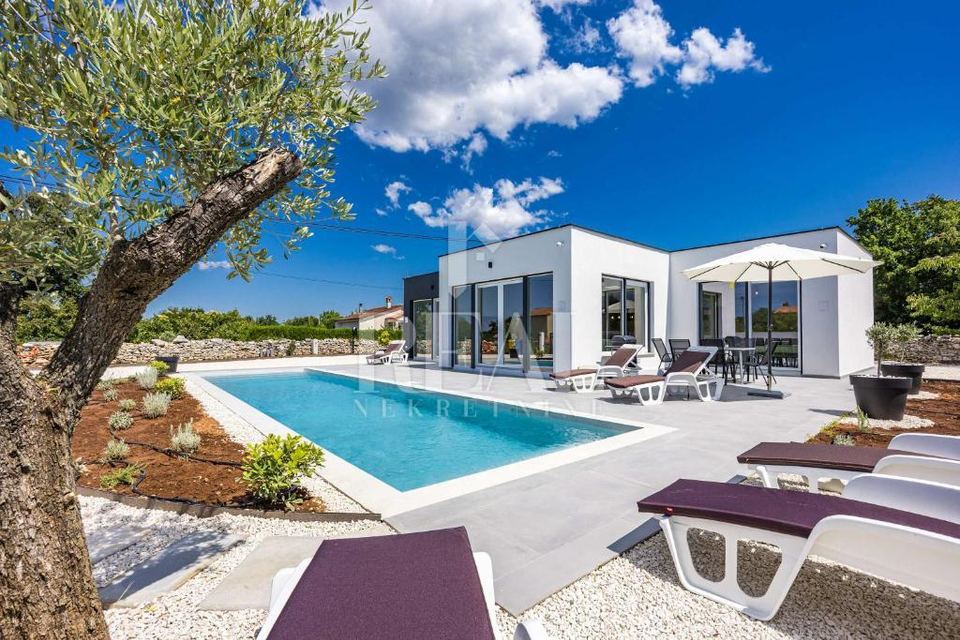 Casa u Svetvinčenatu, 140m², 3 sobe