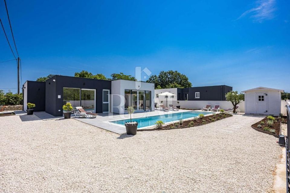 Casa u Svetvinčenatu, 140m², 3 sobe, slika 2