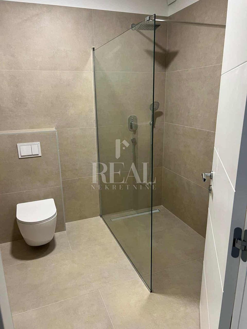 Apartment u Vodicama, 115m², 3 sobe, slika 4