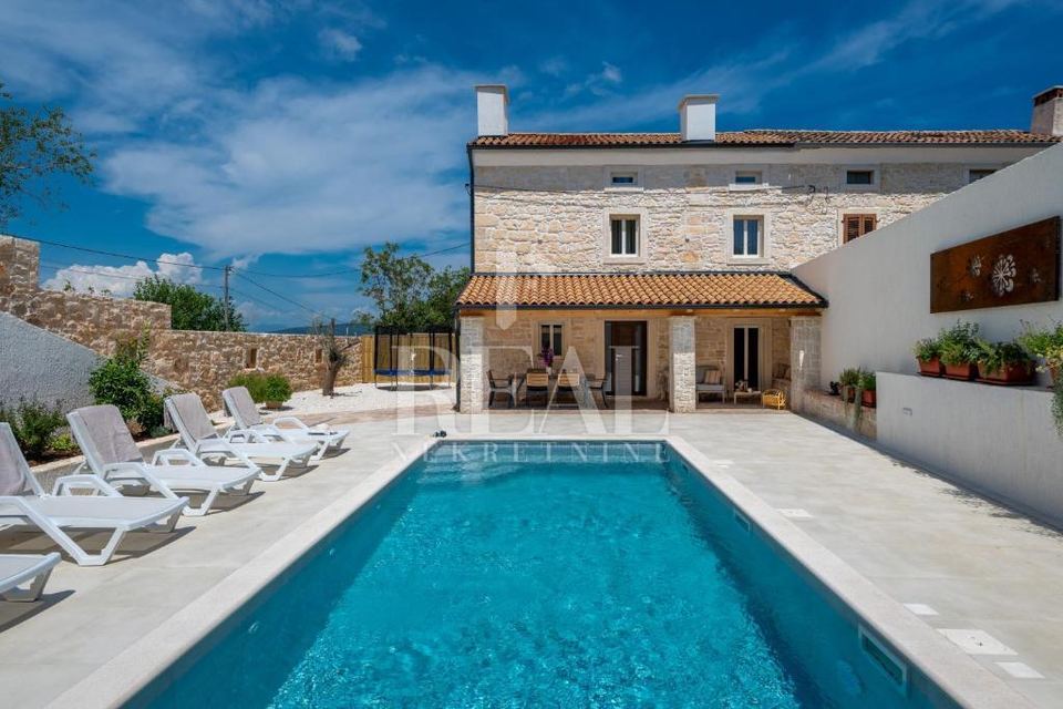 Haus u Marčani, 125m², 3 sobe, slika 2