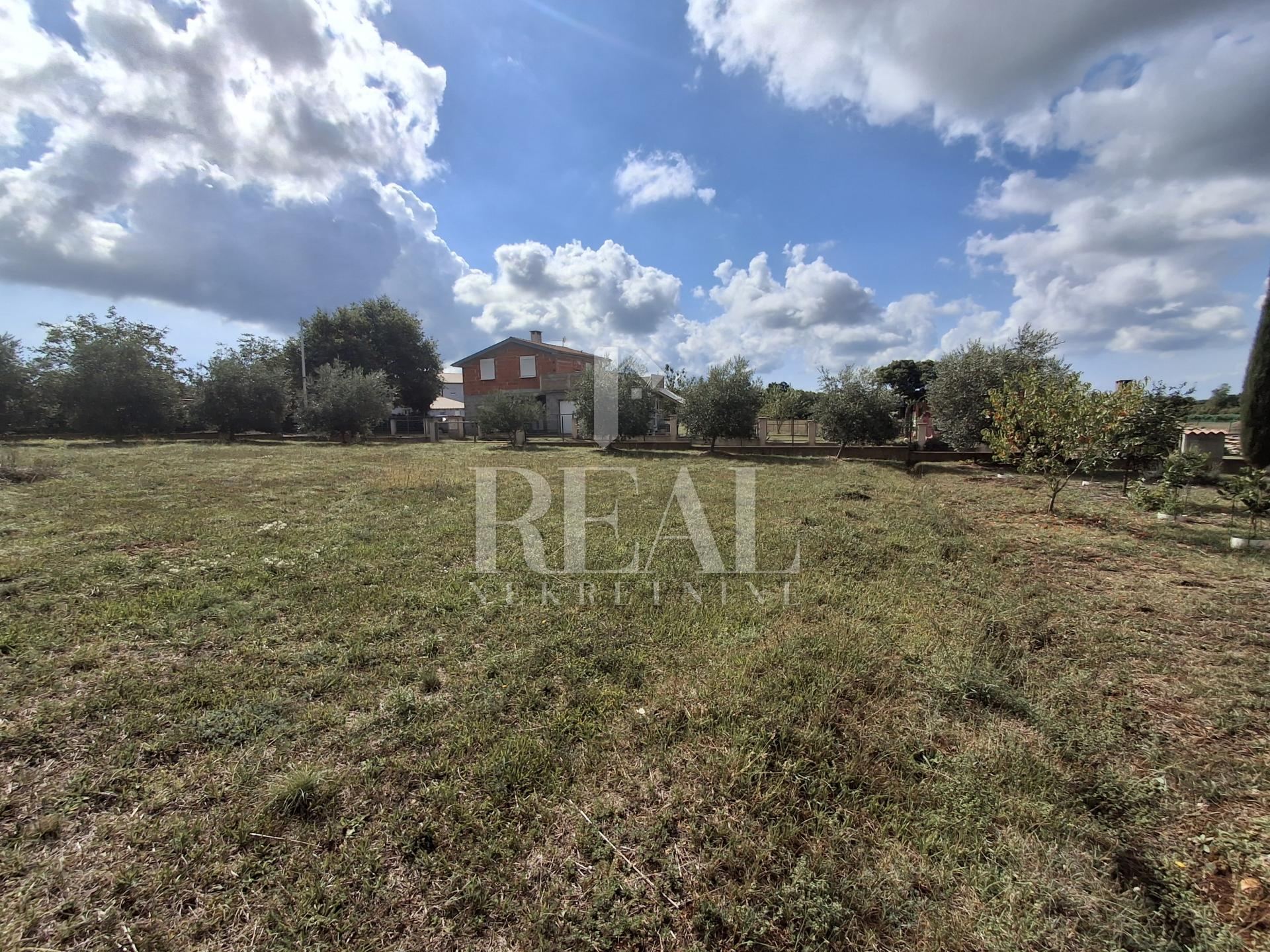 Terreno u Marčani, 1025m², slika 4