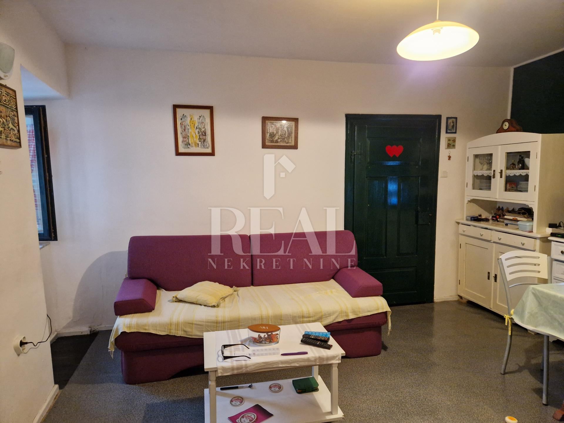 House u Fužinama, 101m², 1 soba, slika 5