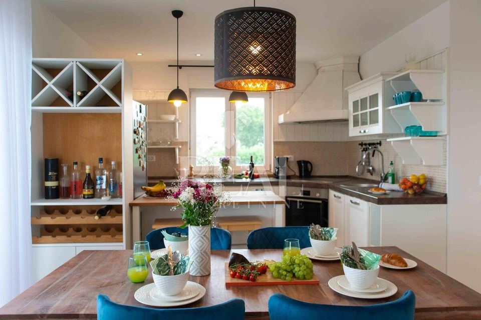 Wohnung u Kostreni, 97m², 3 sobe, slika 3
