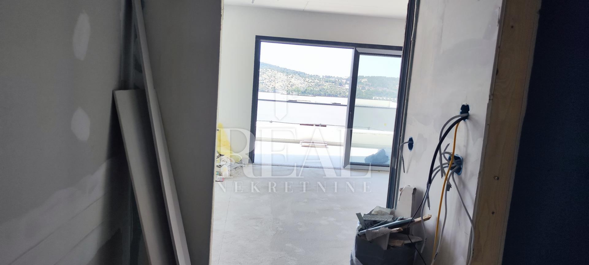 Apartment u Trogiru, 200m², 3 sobe, slika 5