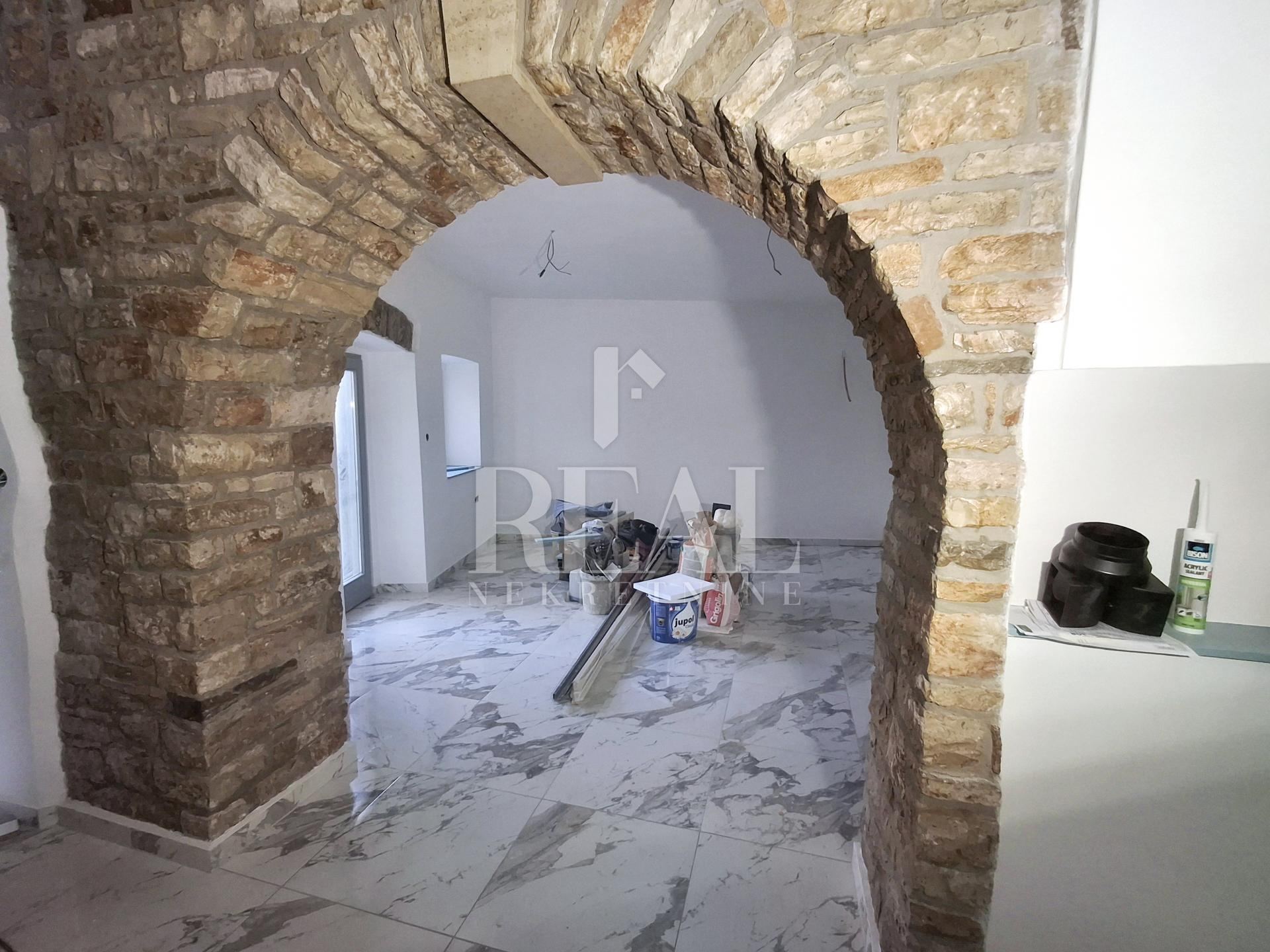 Casa u Vodnjanu, 105m², 2 sobe, slika 4